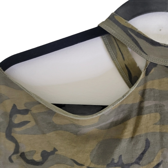 n:PHILANTHROPY Flamingo Cutout Camouflage Top - Picture 8 of 15